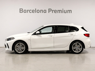 Fotos de BMW Serie 1 120d color Blanco. Año 2024. 140KW(190CV). Diésel. En concesionario Barcelona Premium -- GRAN VIA de Barcelona