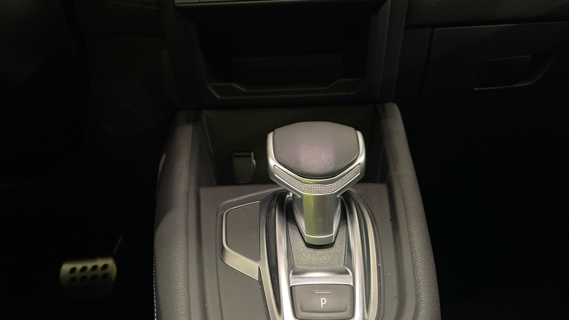 Renault Captur E-Tech 145 - 16
