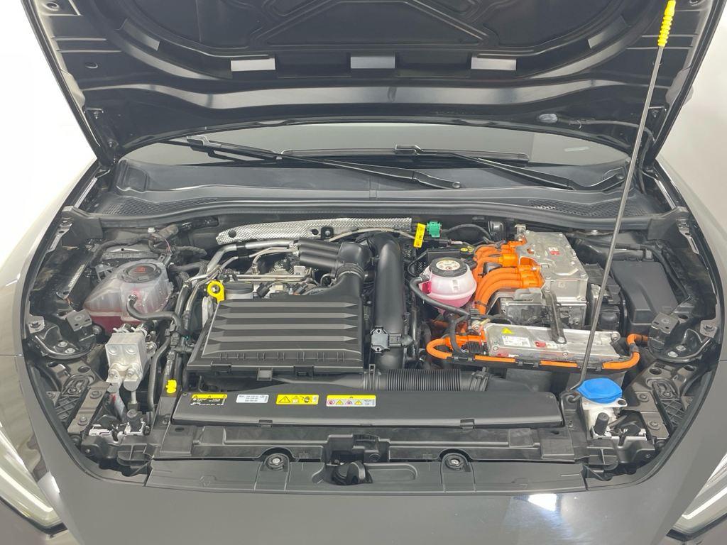 CUPRA León 1.4 e-Hybrid - 13