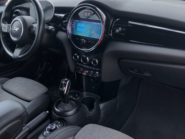 fotoG 7 del MINI MINI Cabrio Cooper 100 kW (136 CV) 136cv Gasolina del 2023 en Baleares