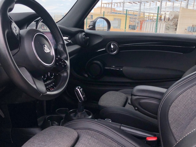 fotoG 10 del MINI MINI Cabrio Cooper 100 kW (136 CV) 136cv Gasolina del 2023 en Baleares