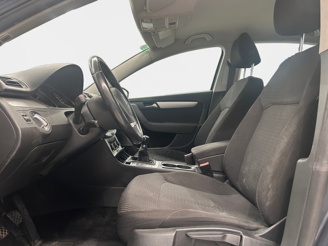 Volkswagen Passat 1.4 TSI Edition 90 kW (122 CV)