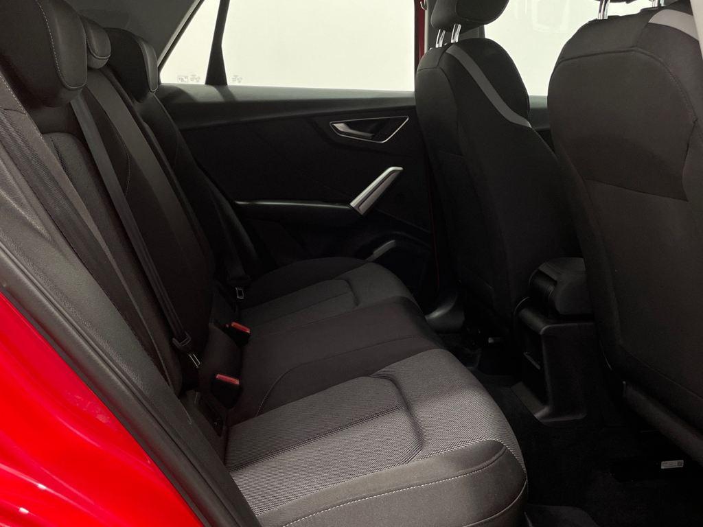 Audi Q2 35 TDI - 8
