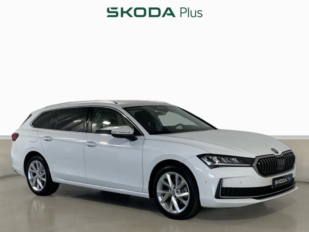 Skoda Superb Combi 1.5 TSI m-HEV en Barcelona