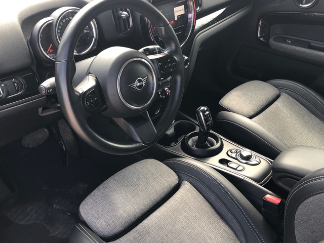 fotoG 10 del MINI MINI Countryman Cooper 100 kW (136 CV) 136cv Gasolina del 2023 en Baleares