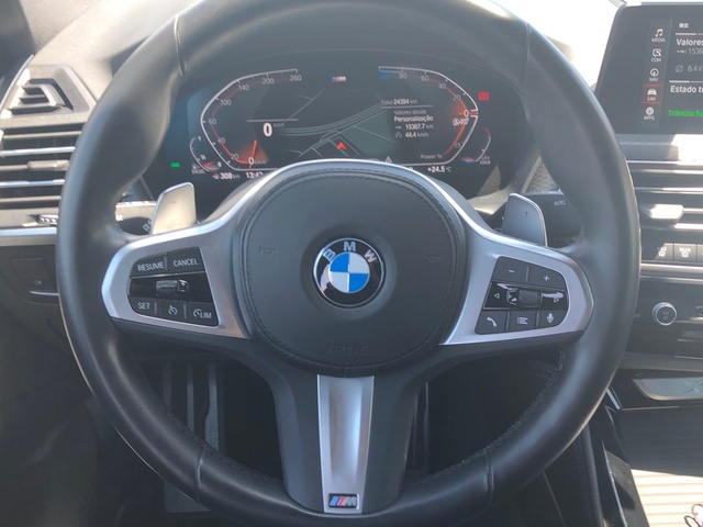 BMW X4 xDrive20d color Blanco. Año 2023. 140KW(190CV). Diésel. En concesionario Proa Premium Palma de Baleares