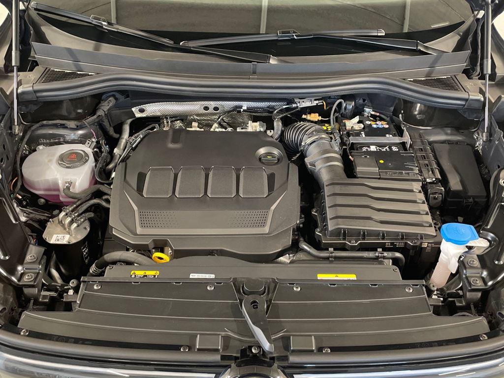 Volkswagen Tiguan 2.0 TDI - 13