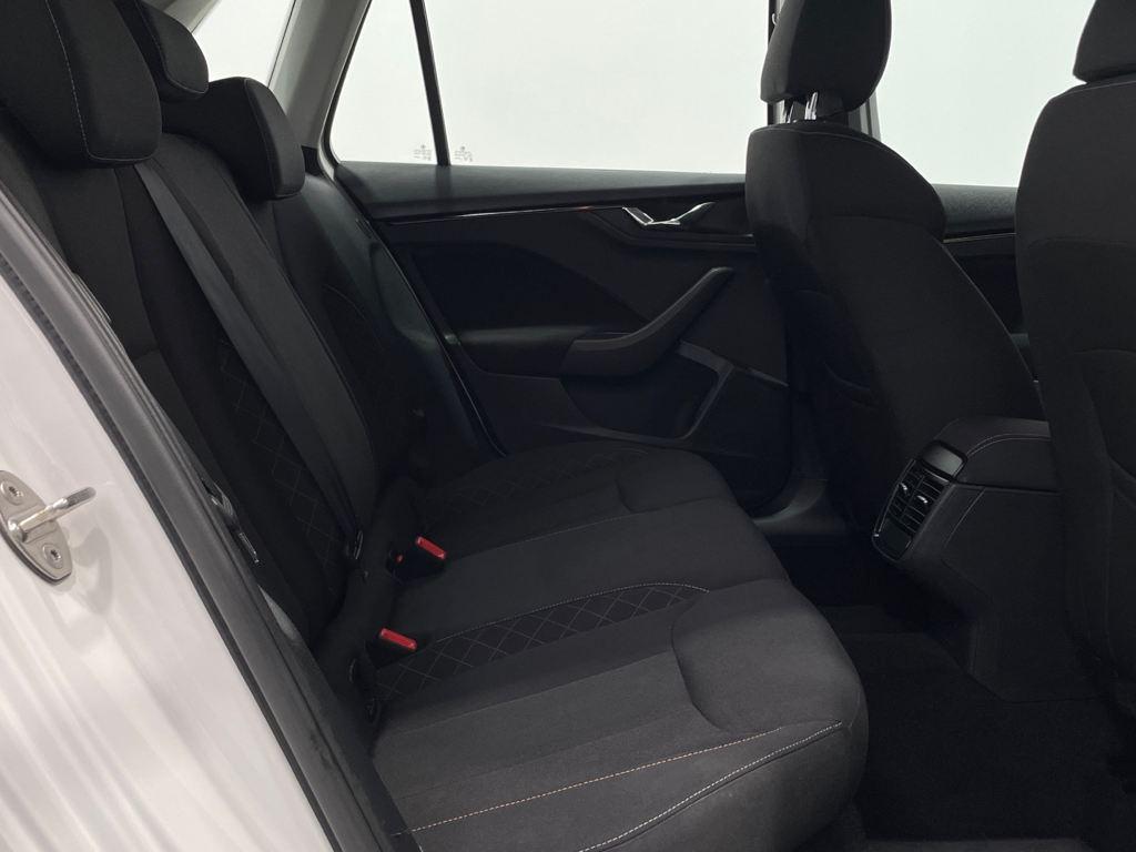 Skoda Kamiq 1.0 TSI - 6