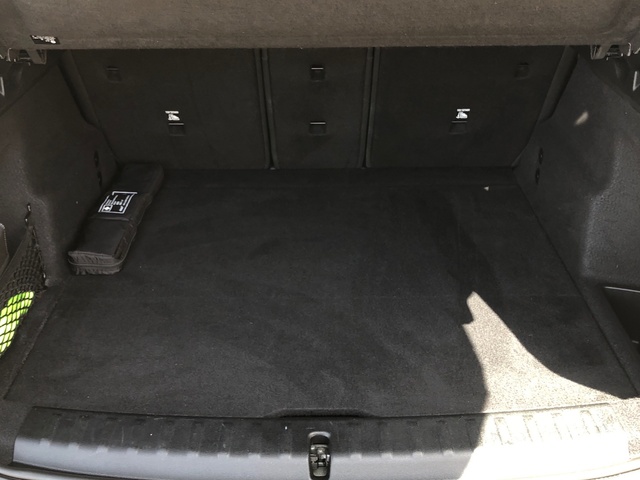 BMW X1 sDrive18i color Negro. Año 2023. 100KW(136CV). Gasolina. En concesionario Proa Premium Palma de Baleares