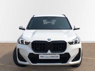 Fotos de BMW X1 sDrive18d color Blanco. Año 2023. 110KW(150CV). Diésel. En concesionario Proa Premium Palma de Baleares