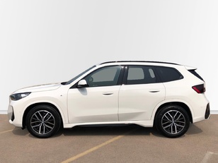 Fotos de BMW X1 sDrive18d color Blanco. Año 2023. 110KW(150CV). Diésel. En concesionario Proa Premium Palma de Baleares