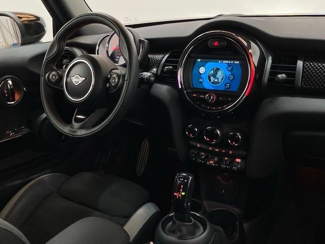 fotoG 7 del MINI MINI 3 Puertas John Cooper Works 170 kW (231 CV) 231cv Gasolina del 2019 en Baleares