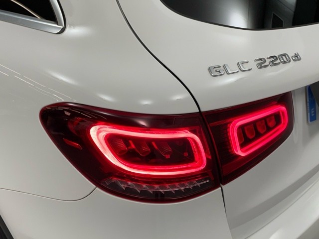 Mercedes-Benz GLC 220 d - 18