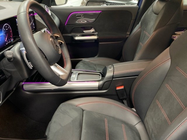 Mercedes-Benz GLA 200 D - 7