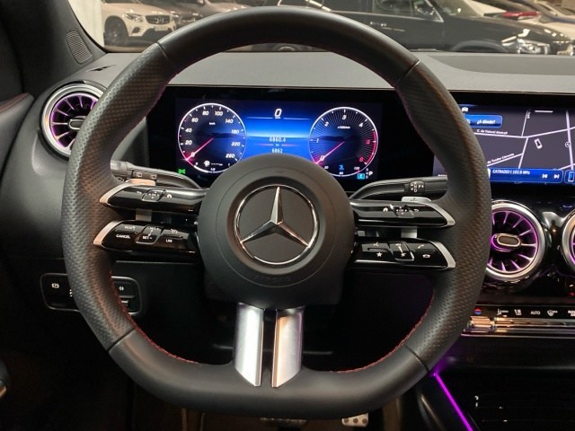Mercedes-Benz GLA 200 D - 9