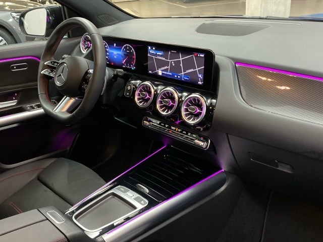 Mercedes-Benz GLA 200 D - 10