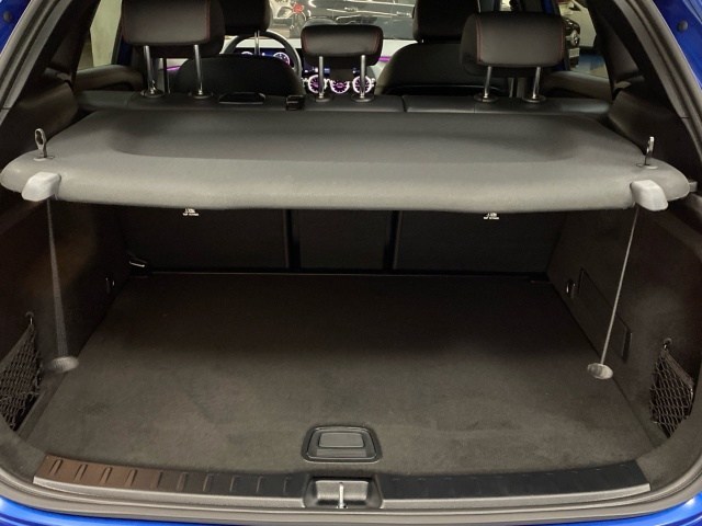 Mercedes-Benz GLA 200 D - 12