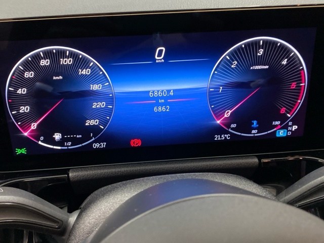 Mercedes-Benz GLA 200 D - 15