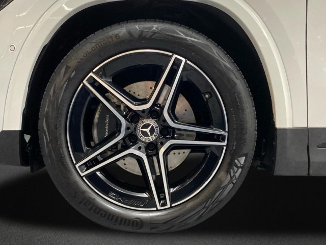 Mercedes-Benz GLA 200 D - 5