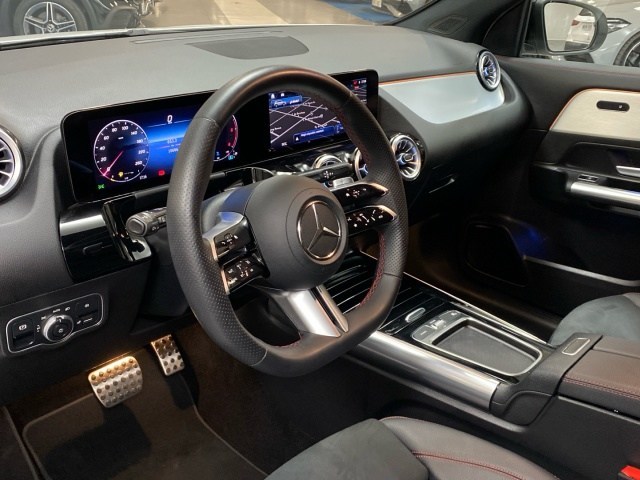 Mercedes-Benz GLA 200 D - 6