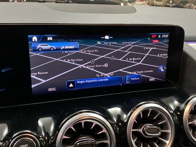 Mercedes-Benz GLA 200 D - 16