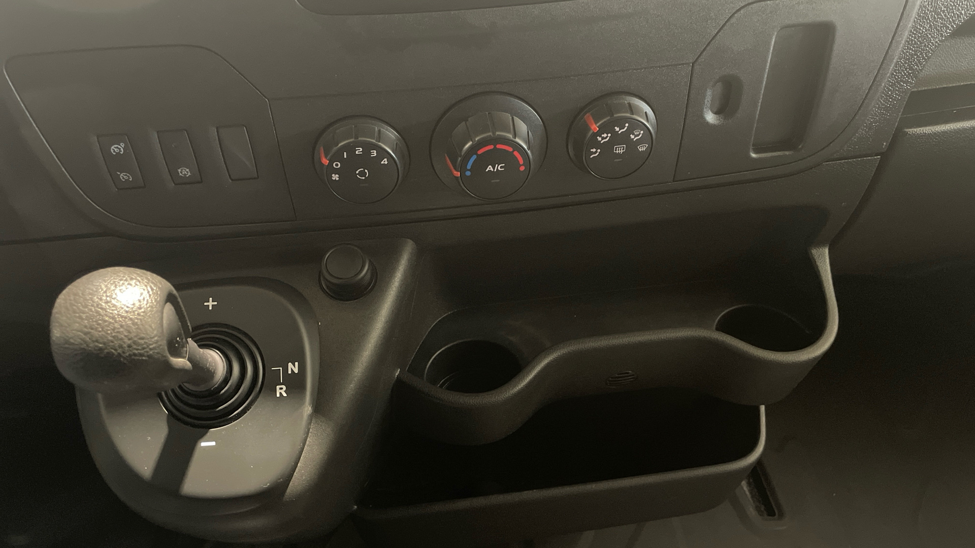 Renault Master Furgon dCi 170 - 16