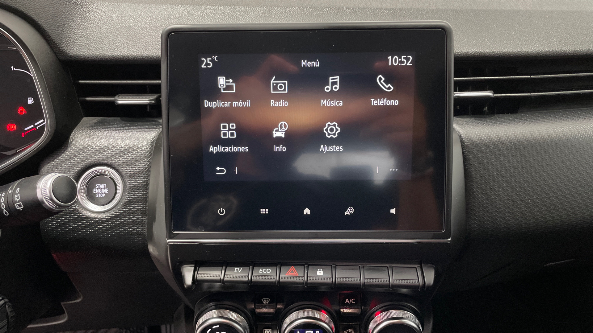 Renault Clio E-Tech Híbrido - 11