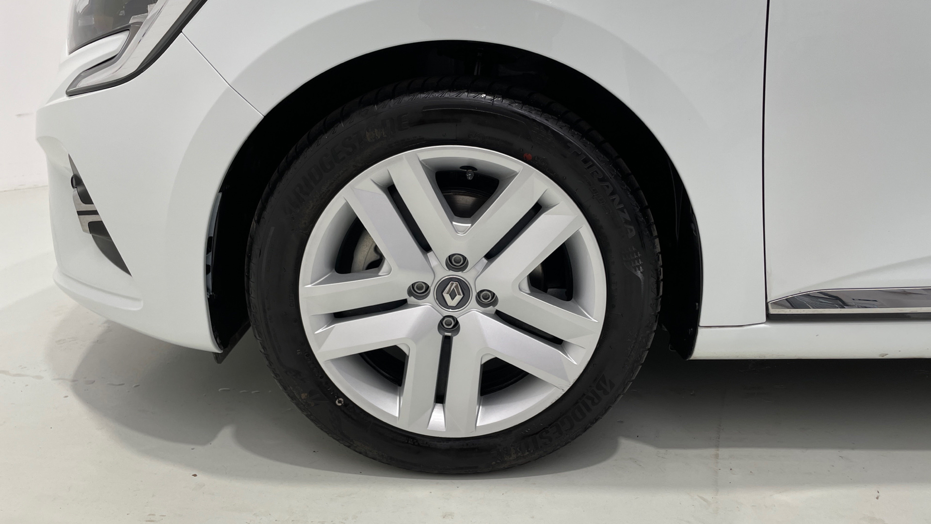 Renault Clio E-Tech Híbrido - 15