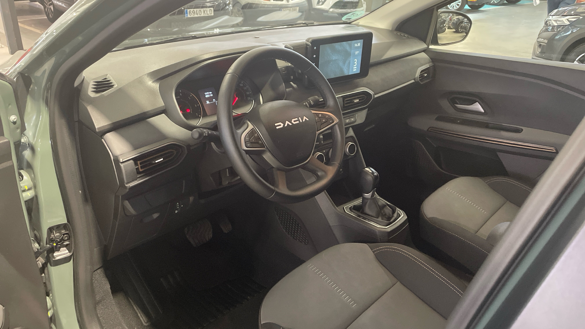 Dacia Sandero TCe 90 - 8