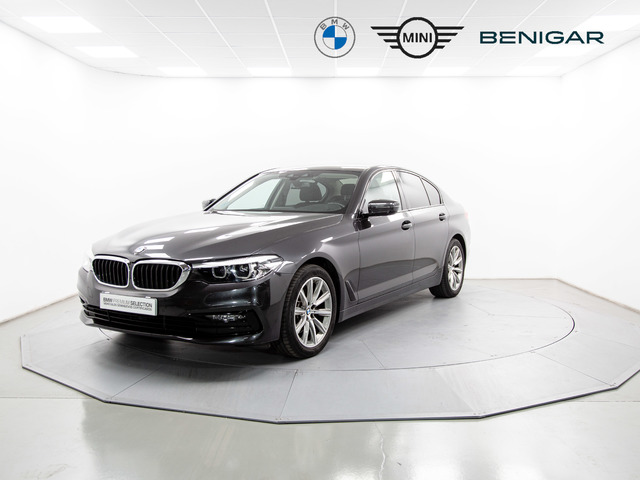 BMW Serie 5 520i color Gris. Año 2020. 135KW(184CV). Gasolina. En concesionario Móvil Begar Alicante de Alicante