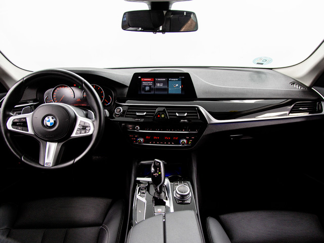 BMW Serie 5 520i color Gris. Año 2020. 135KW(184CV). Gasolina. En concesionario Móvil Begar Alicante de Alicante