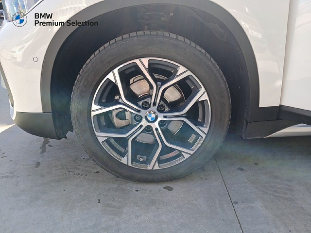 BMW X1 sDrive18d color Blanco. Año 2019. 110KW(150CV). Diésel. En concesionario Adler Motor S.L. TOLEDO de Toledo