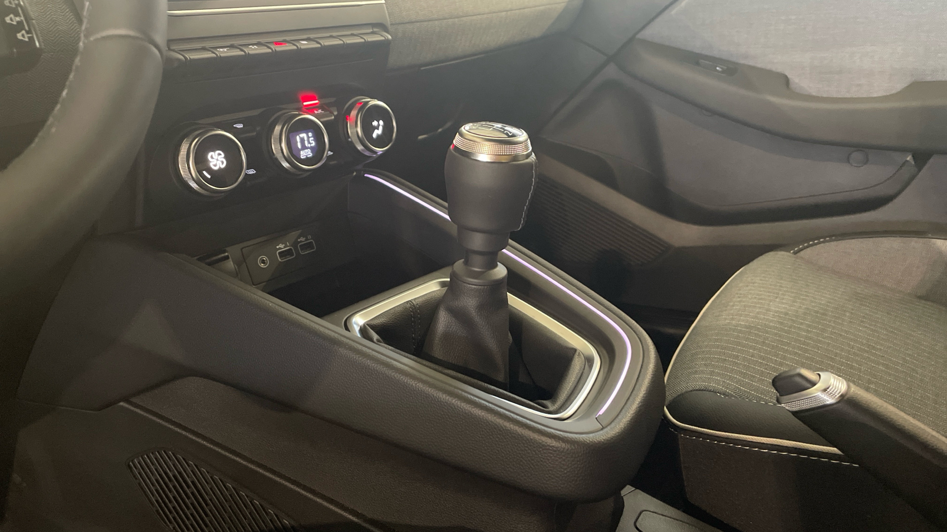 Renault Clio TCe 90 - 17