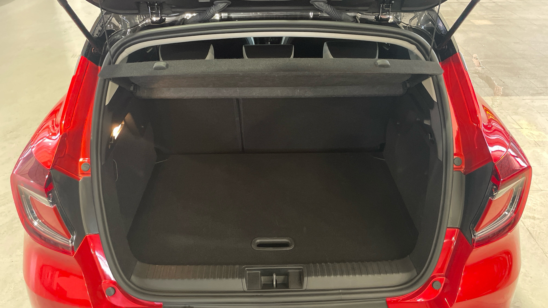 Renault Captur TCe 90 - 10