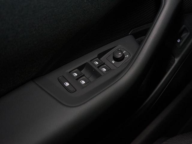 Volkswagen Passat Variant eHybrid PHEV 150 kW (204 CV) DSG