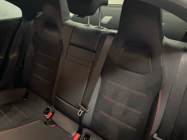 Mercedes-Benz CLA 220 d - 11
