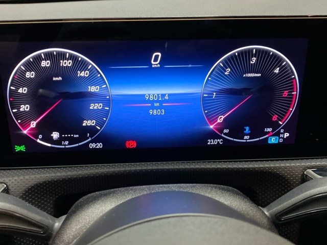 Mercedes-Benz CLA 220 d - 15