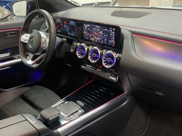 Mercedes-Benz EQA 250 - 9