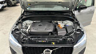 Volvo XC60 T6 Recharge Plus Dark AWD Auto 257 kW (350 CV) - 40 Volvo XC60 T6 Ocasión 257 KW (350CV) - 40