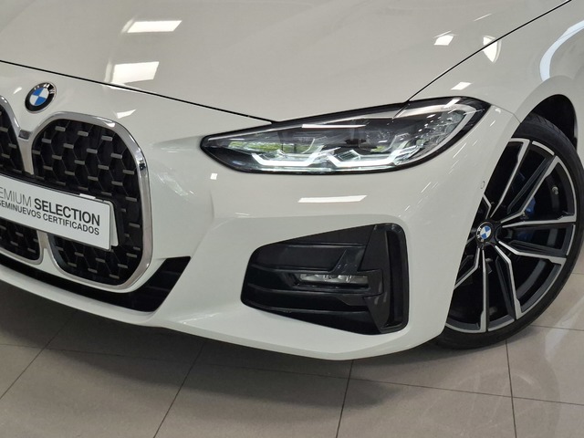 BMW Serie 4 420d Coupe color Blanco. Año 2021. 140KW(190CV). Diésel. En concesionario Automoviles Bertolin, S.L. de Valencia