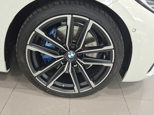 BMW Serie 4 420d Coupe color Blanco. Año 2021. 140KW(190CV). Diésel. En concesionario Automoviles Bertolin, S.L. de Valencia
