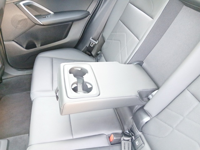 BMW X1 sDrive18d color Blanco. Año 2023. 110KW(150CV). Diésel. En concesionario ALZIRA Automoviles Fersan, S.A. de Valencia