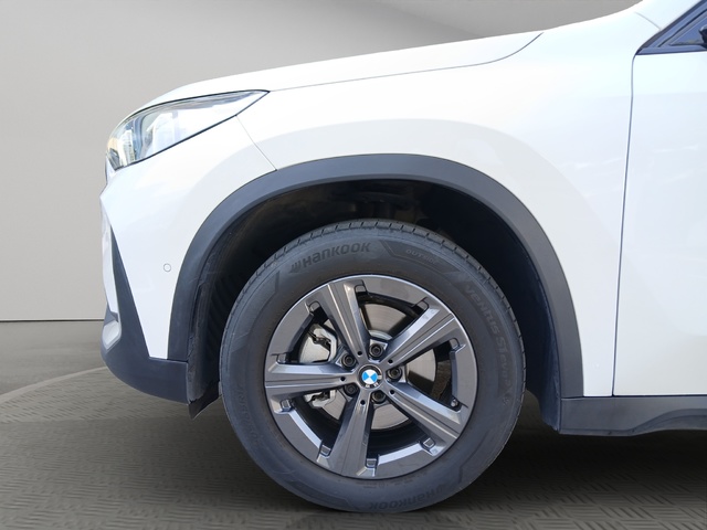 BMW X1 sDrive18d color Blanco. Año 2023. 110KW(150CV). Diésel. En concesionario ALZIRA Automoviles Fersan, S.A. de Valencia
