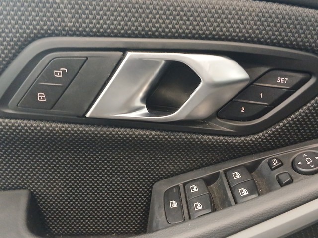 BMW Serie 3 320d Touring color Gris. Año 2023. 140KW(190CV). Diésel. En concesionario Enekuri Motor de Vizcaya