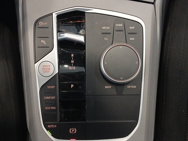 BMW Serie 3 320d Touring color Gris. Año 2023. 140KW(190CV). Diésel. En concesionario Enekuri Motor de Vizcaya