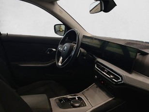 BMW Serie 3 320d Touring color Gris. Año 2023. 140KW(190CV). Diésel. En concesionario Enekuri Motor de Vizcaya