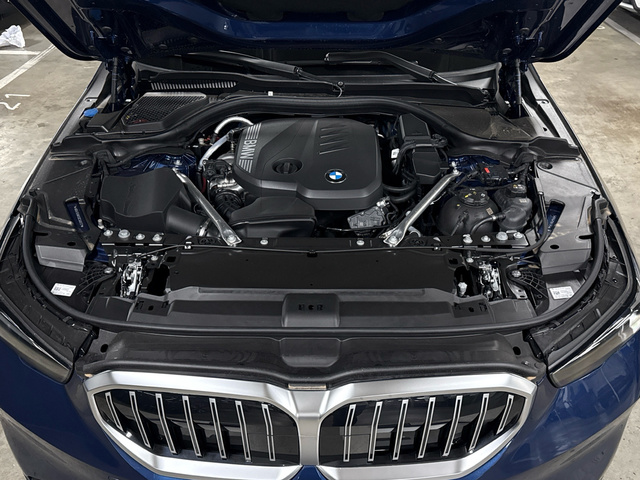 fotoG 18 del BMW Serie 5 520d Touring 145 kW (197 CV) 197cv Híbrido Electro/Diesel del 2025 en Madrid