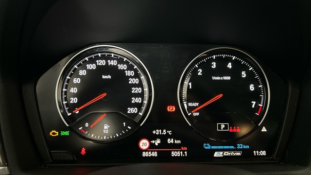 BMW X1 xDrive25e color Azul. Año 2022. 162KW(220CV). Híbrido Electro/Gasolina. En concesionario BYmyCAR Madrid - Alcalá de Madrid