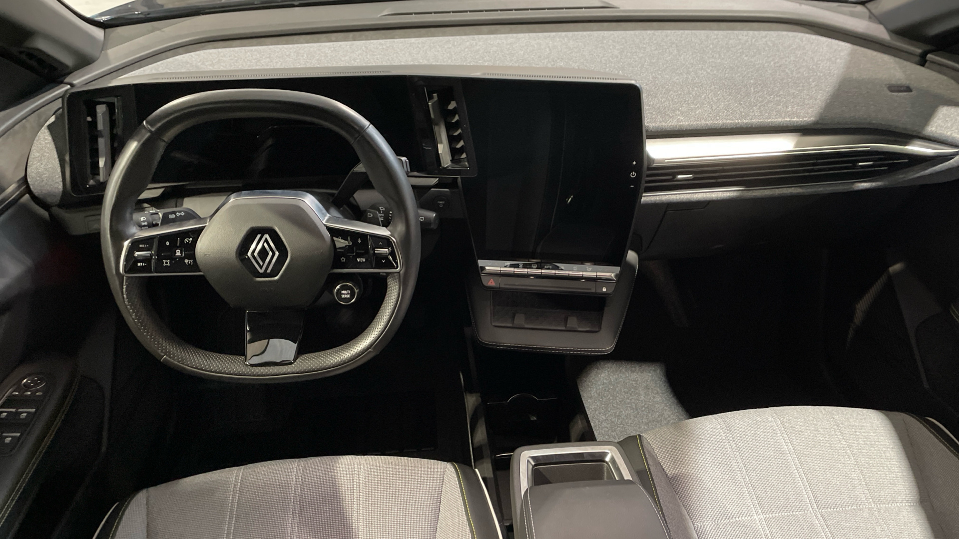 Renault Megane E-Tech EV60 - 7