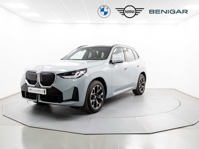 BMW X3 xDrive20d color Gris. Año 2025. 145KW(197CV). Diésel. En concesionario Móvil Begar Alicante de Alicante